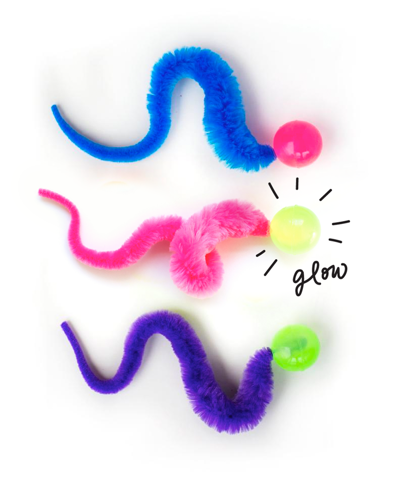 3 Pack Glow-in-the-Dark Wiggly Cat Balls